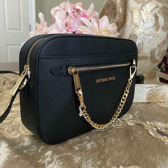 ‼️ ONE DAY SALE 100$ Michael Kors large chain Crossbody - Picture 4 of 13